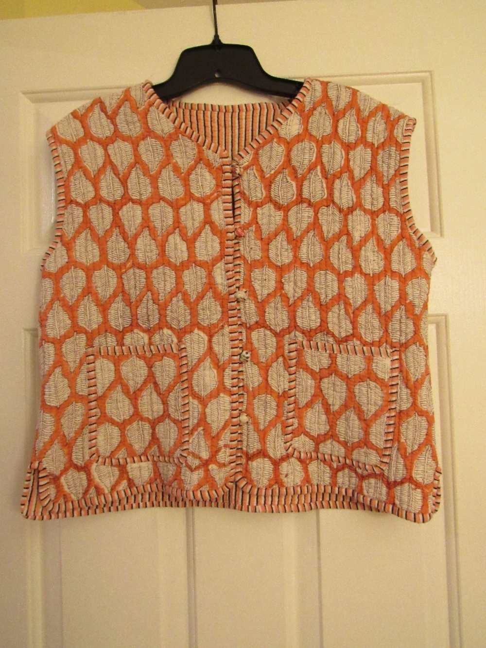 Women's Quilted Leaf Vest